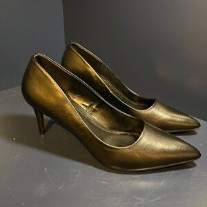 Cynthia Rowley black pumps - W8.5